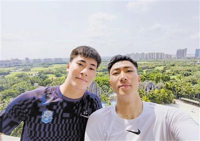 并且马竞的更衣室对于菲利克斯进球后的庆祝行为也感到不满。